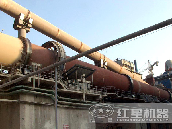 石灰回转窑近景图